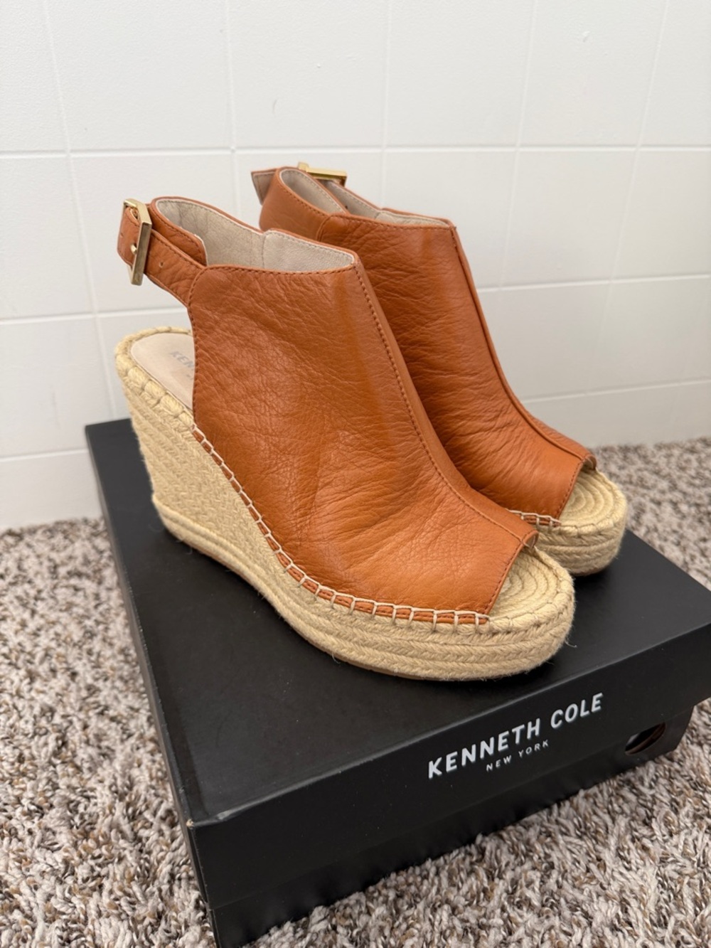 Kenneth Cole New York Women’s Olivia